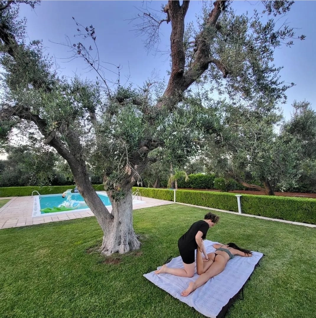 Galleria 2 massaggio giardino ulivo